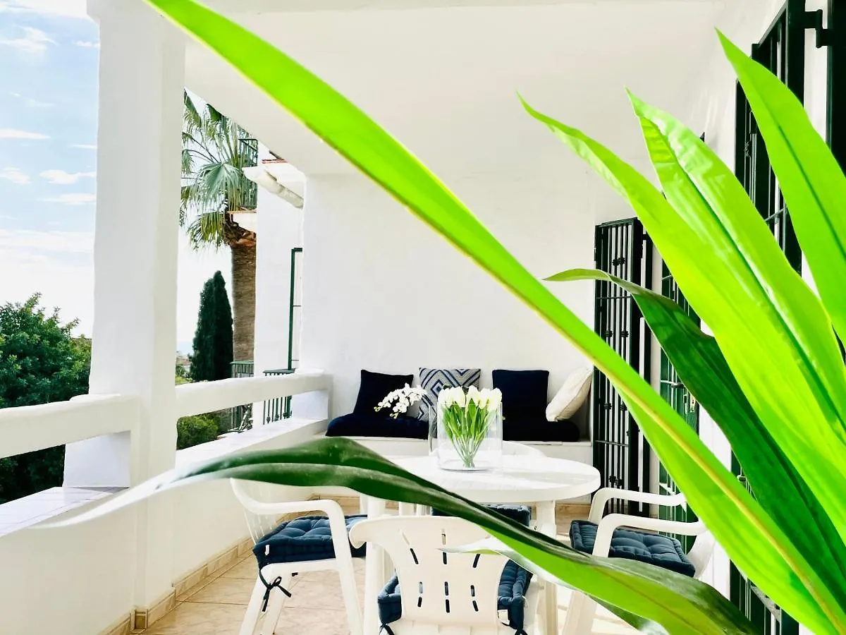 Riviera By The Beach 2 Bedroom Apartment Sitio de Calahonda 0*,  Spagna