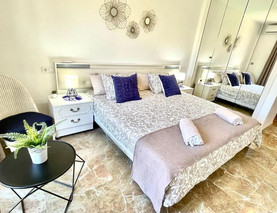 Riviera By The Beach 2 Bedroom Apartment Sitio de Calahonda